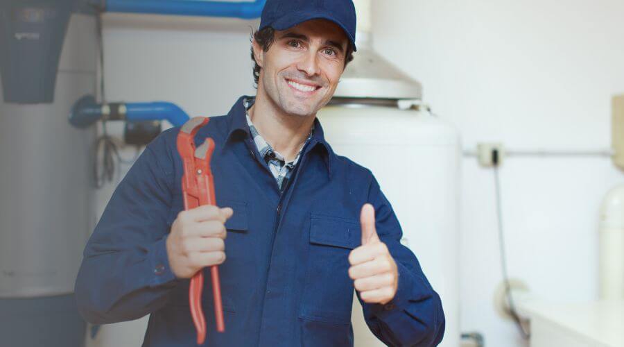 Local water heater installation in Waverly, IL